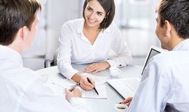 Studying an LLM in Commercial Law